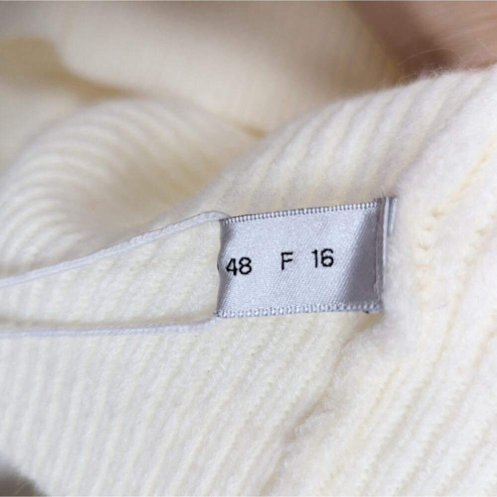 Tendency Turtleneck Sweater XL Cream Ribbed Knit Cozy Minimalist NWT - Picture 8 of 8
